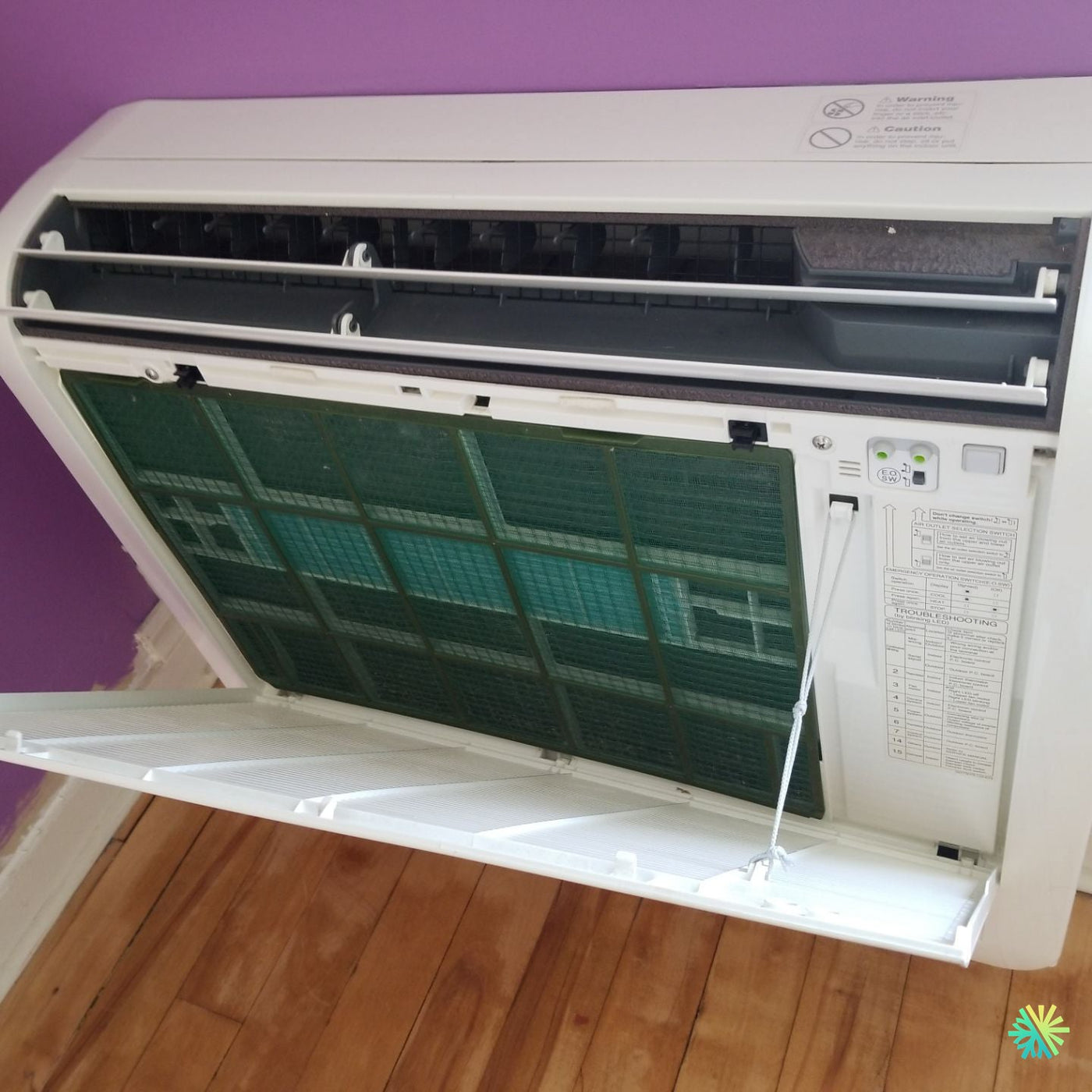 Réparation d’un climatiseur mural Fujitsu à Brossard