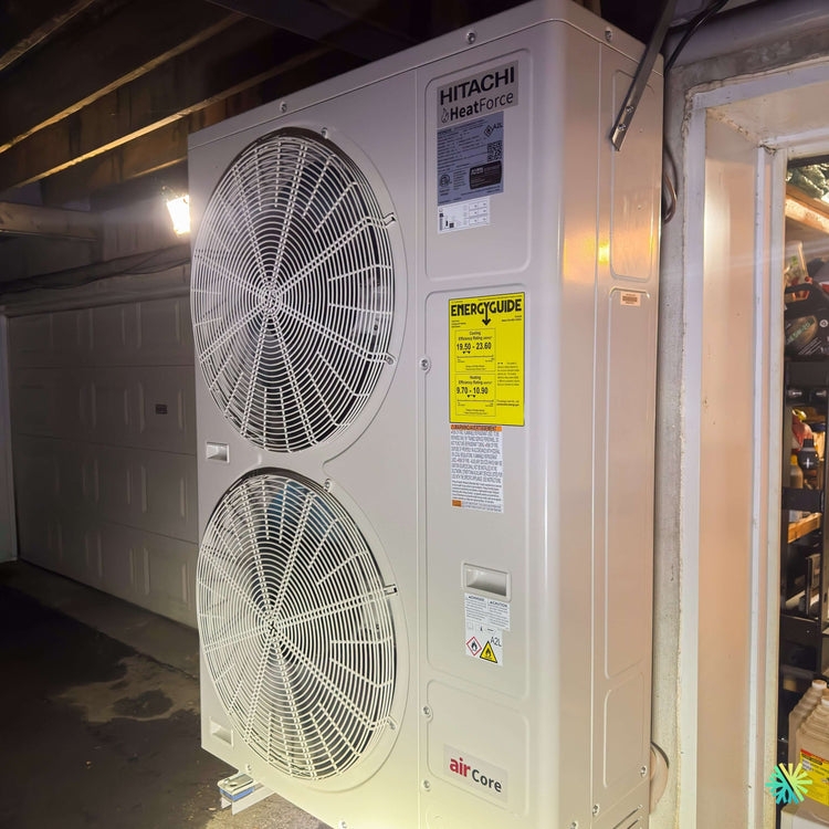 Installation d’une thermopompe centrale Hitachi airCore 700 HeatForce à Île-Bizard–Sainte-Geneviève, Montréal
