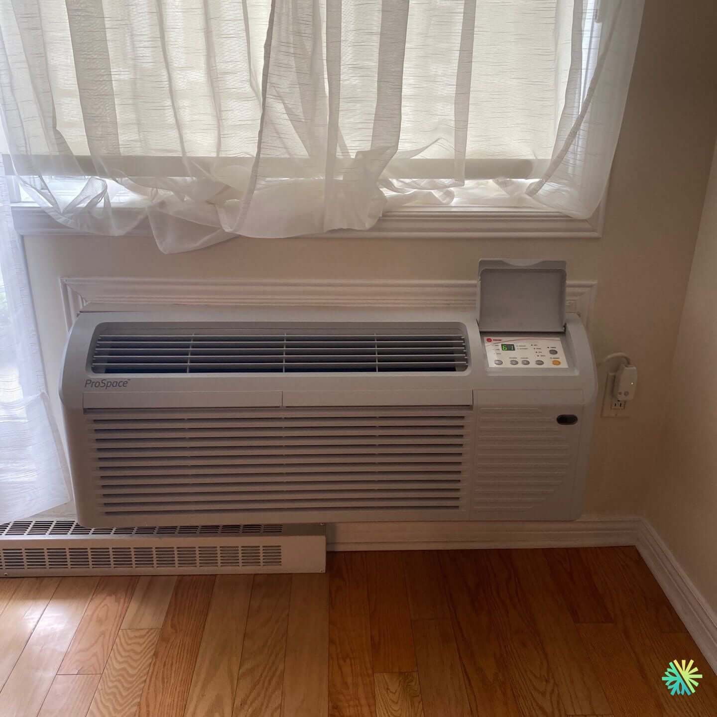 Installation d’un système ProSpace PTAC à Côte-des-Neiges–Notre-Dame-de-Grâce
