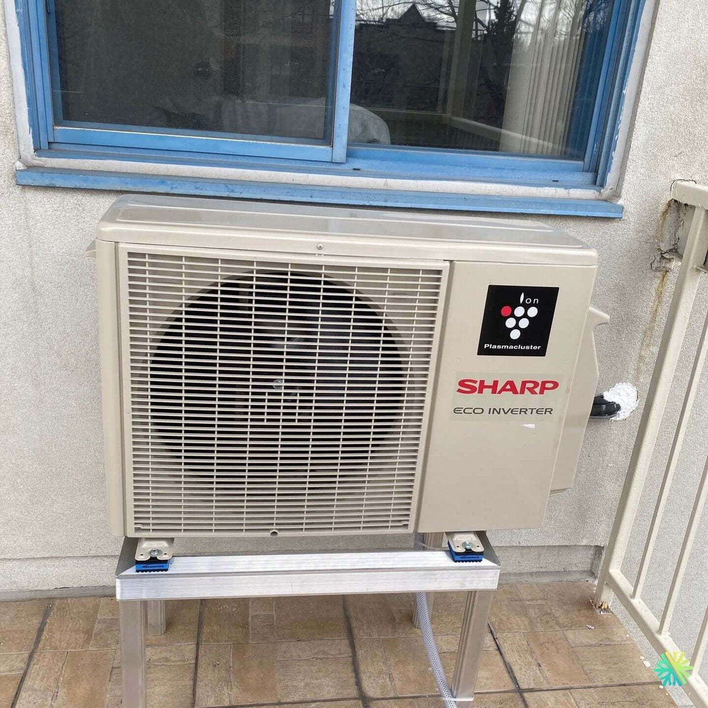 Installation d’une Sharp Eco Inverter thermopompe murale à Rosemont–La Petite-Patrie