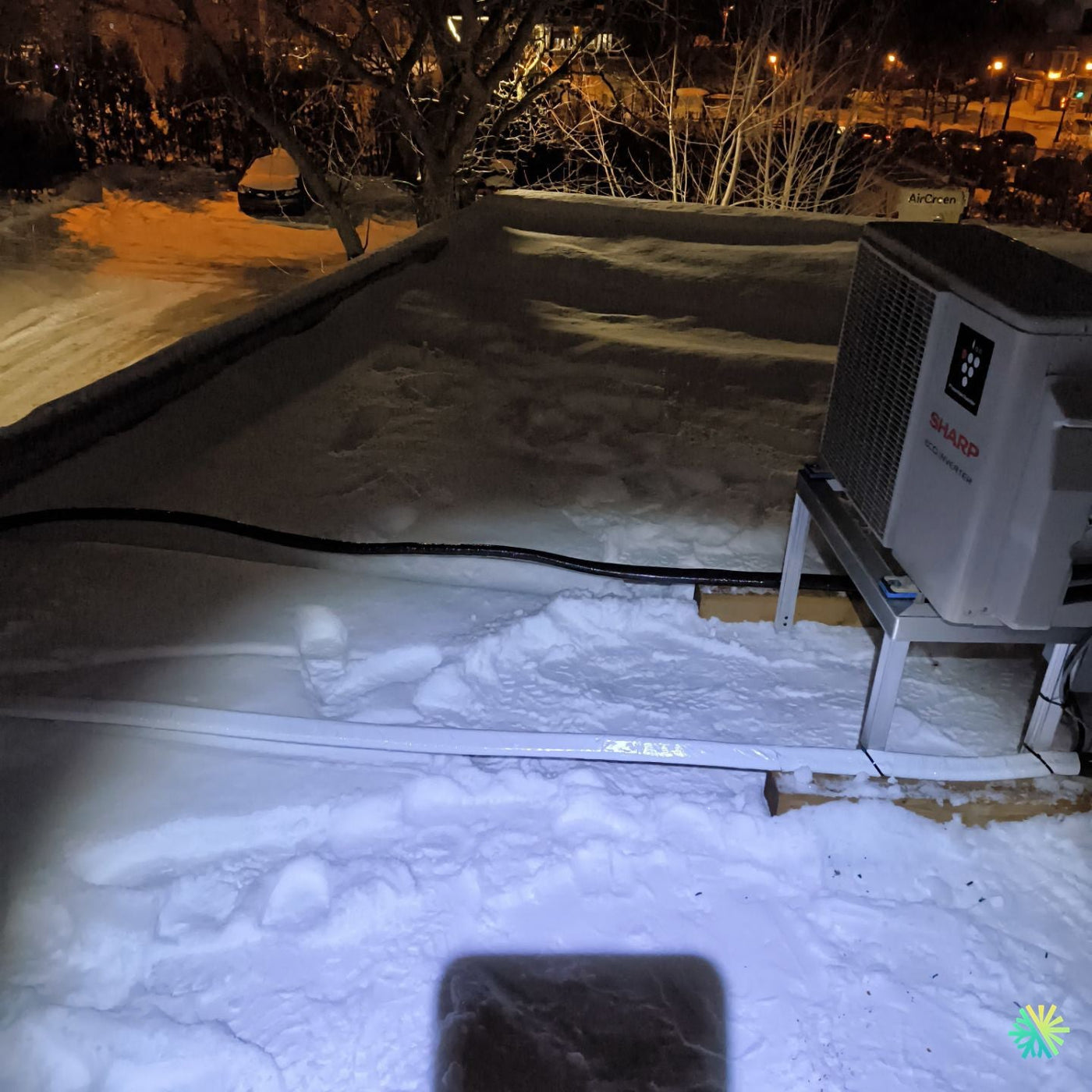 Installation d’une Sharp ZU1 thermopompe murale à Plateau-Mont-Royal