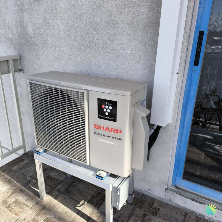 Installation d’une Sharp Eco Inverter thermopompe murale à Chomedey, Laval