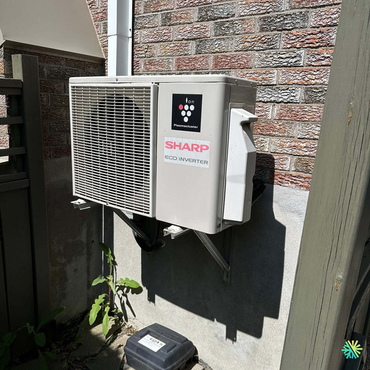 Installation d’une Sharp Eco Inverter thermopompe murale à Villeray–Saint-Michel–Parc-Extension