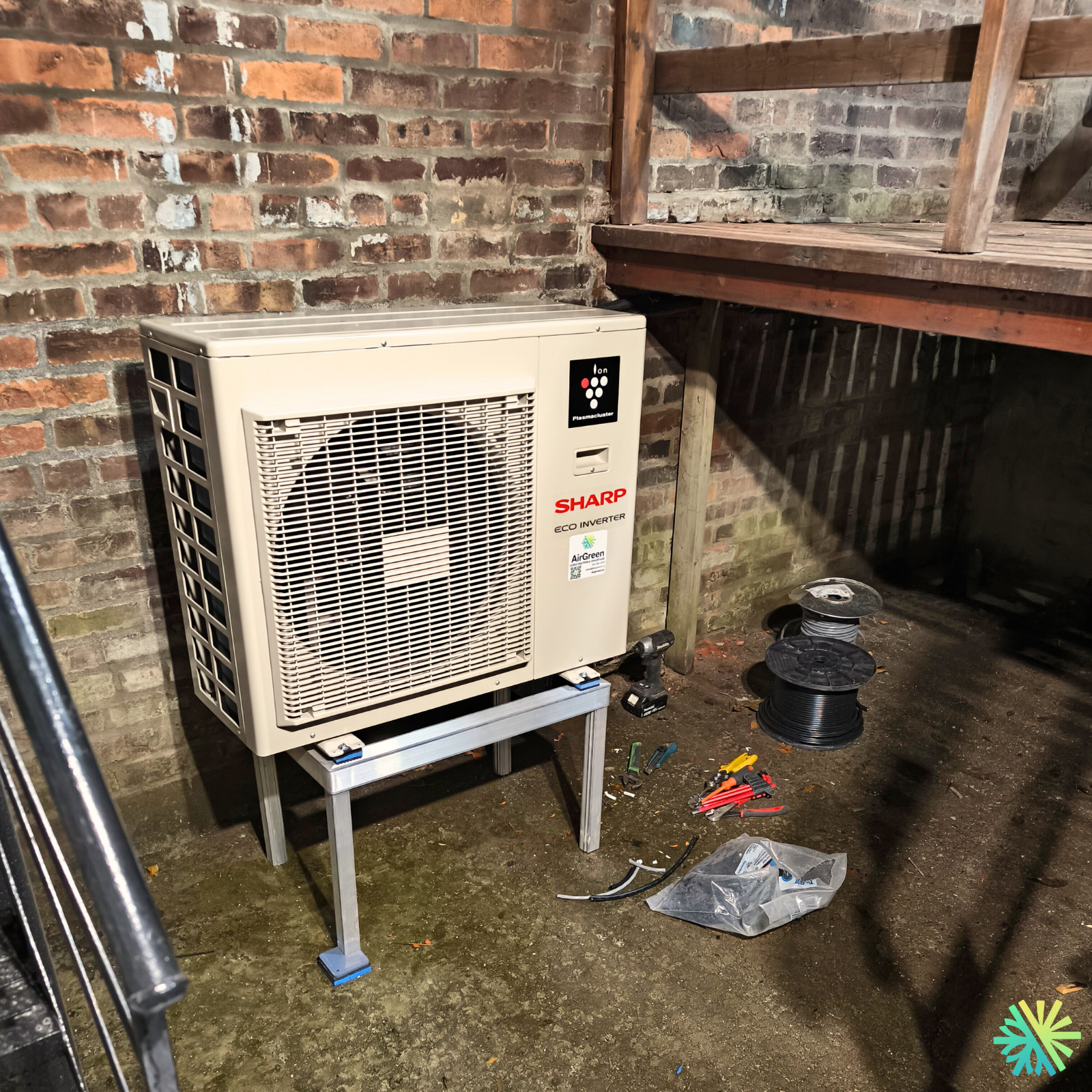 Installation d’une thermopompe murale Sharp au Plateau-Mont-Royal