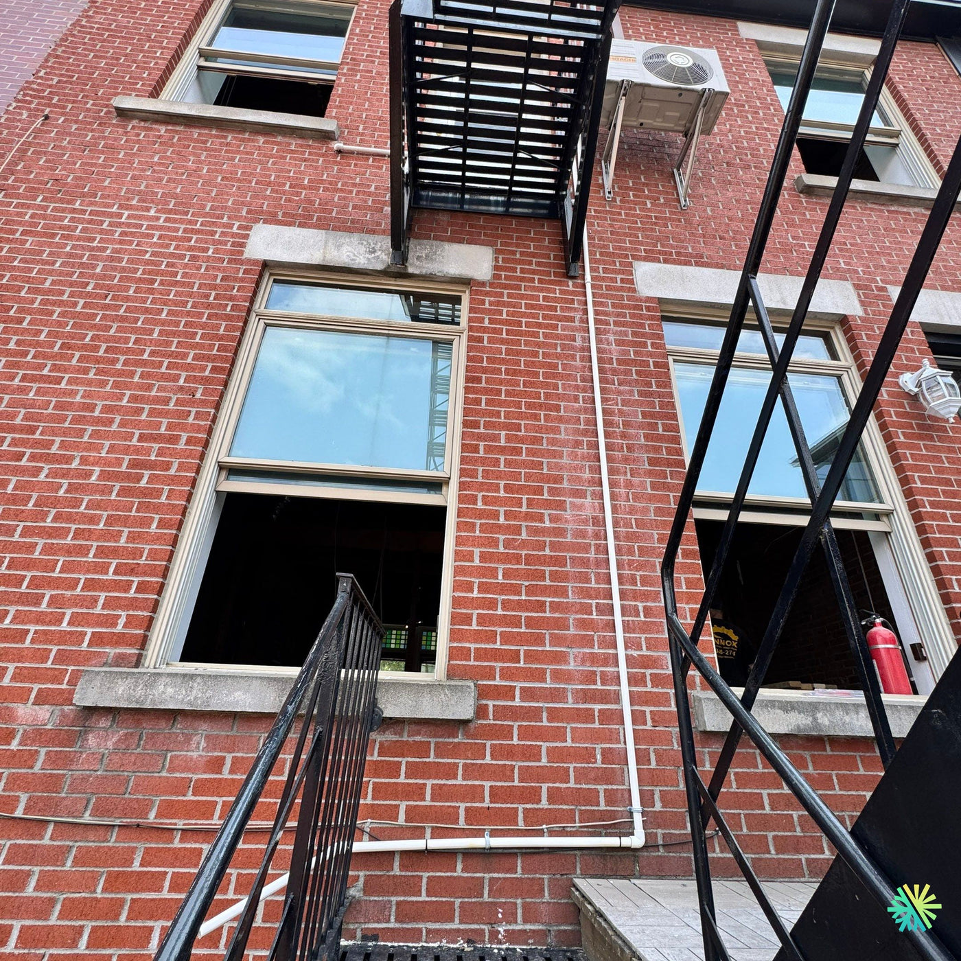 Réparation d’une thermopompe murale Midea à Ville-Marie