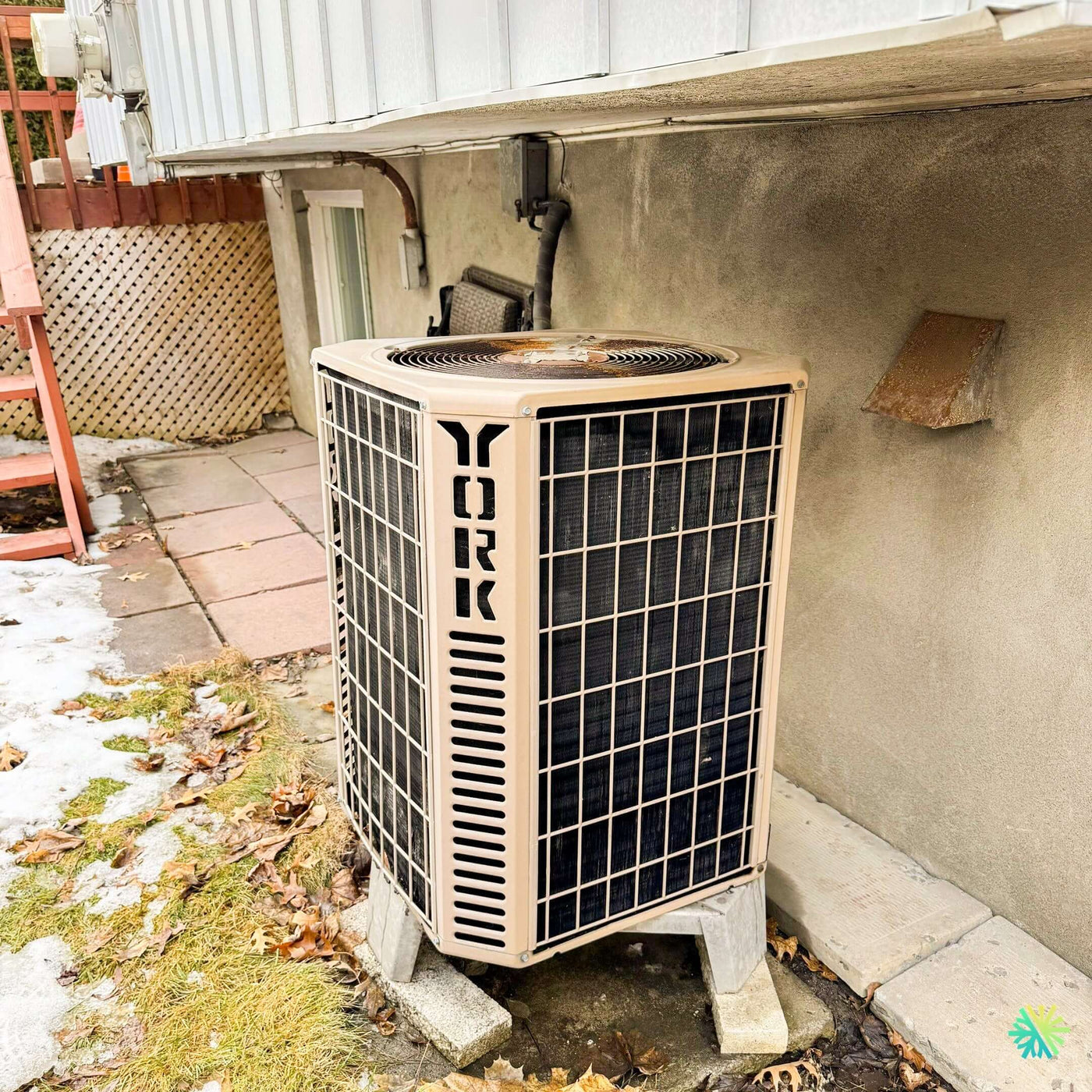 Thermopompe vs Fournaise : Le Client Qui A Voulu Garder Les Deux… Et S’en Mord Les Doigts