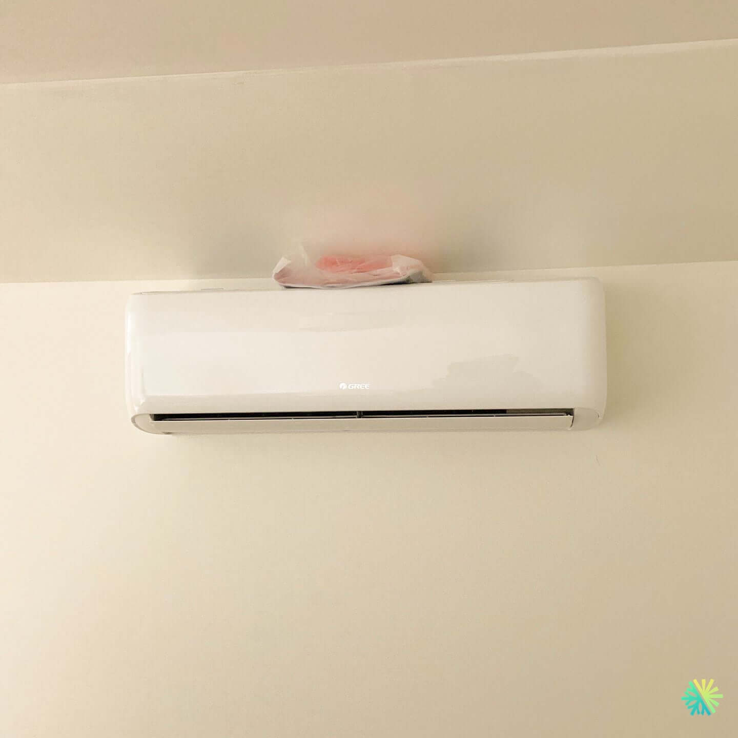 Installation d'une Thermopompe Murale GREE LIVO R32 à Bois-Franc