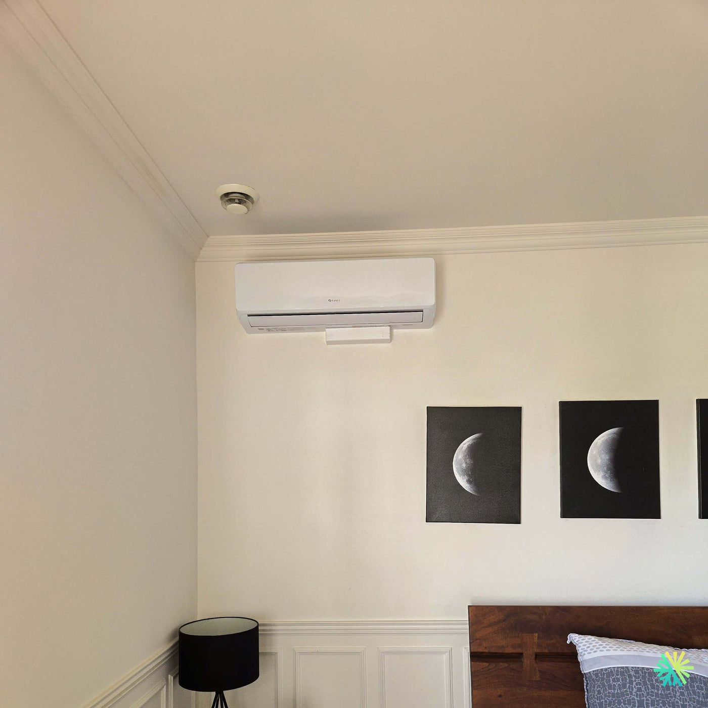 Installation d’une GREE CHARMO R32 Thermopompe Murale – Climatiseur – Mini Split à Ahuntsic-Cartierville, Montréal