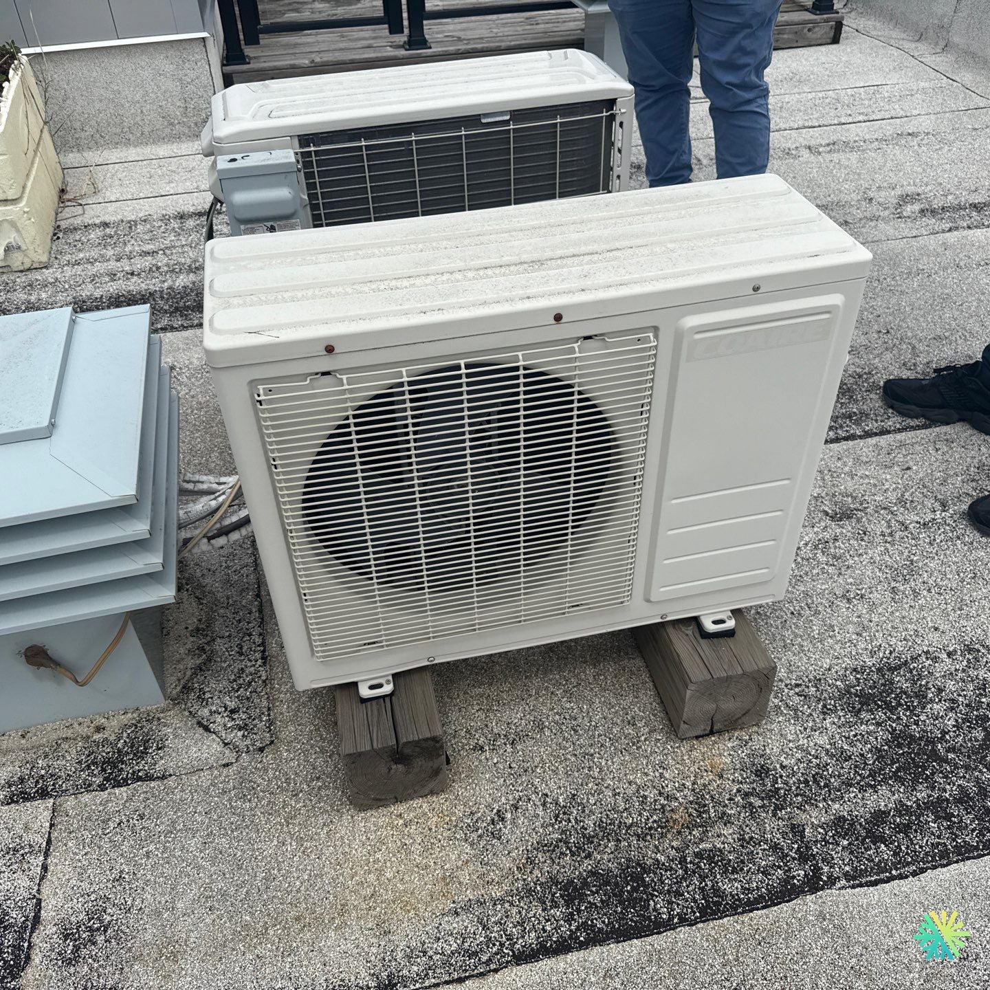 Réparation d’une thermopompe murale Gree à Sainte-Julie