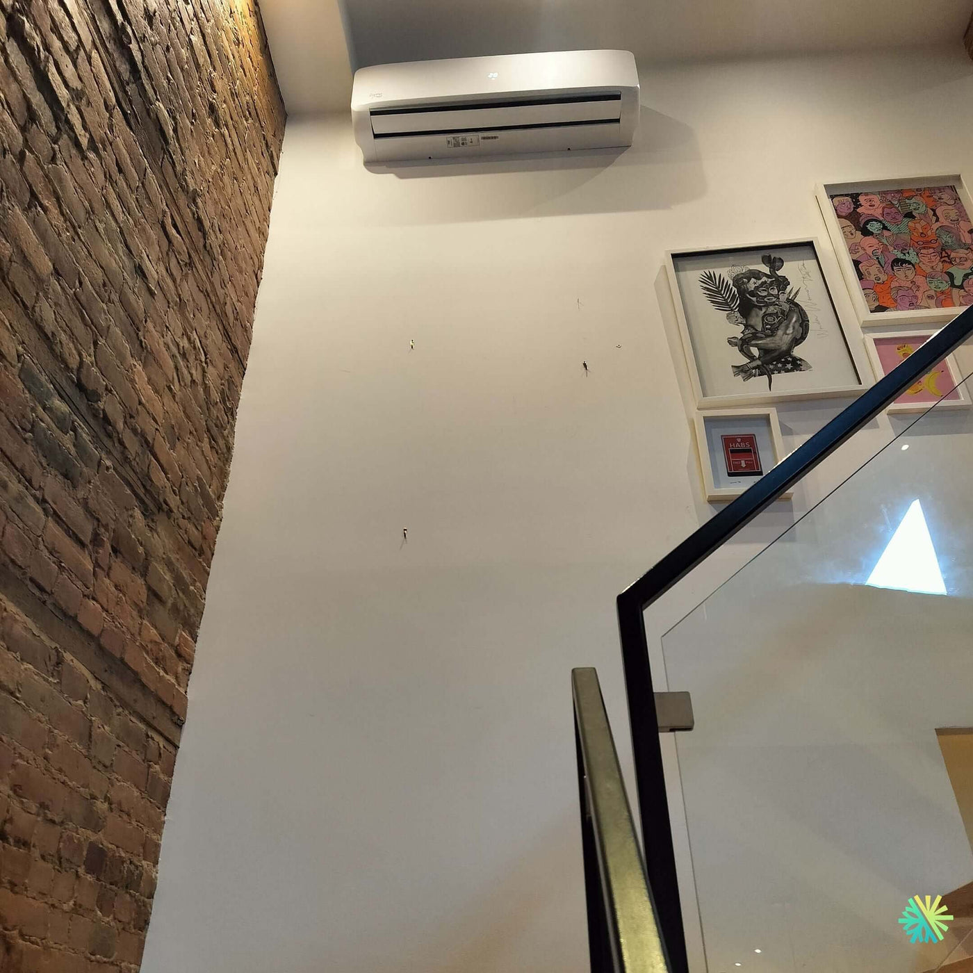 Réparation d’un climatiseur mural Midea à Outremont