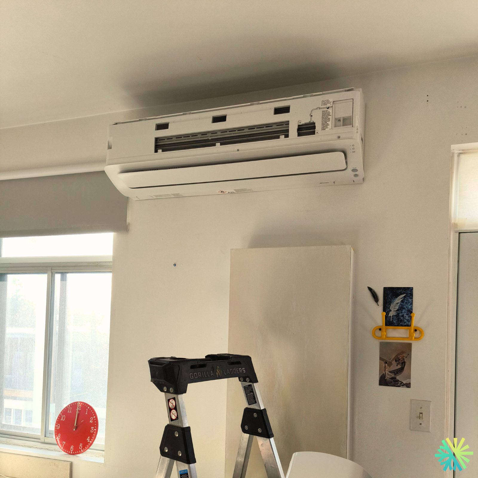 Installation d’une thermopompe murale Sharp à Ville-Marie (Montréal)