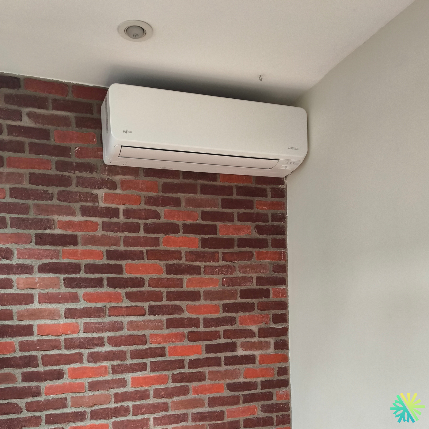 Réparation d’une thermopompe murale Fujitsu dans Le Sud-Ouest (Montréal) : confort rétabli, fonctionnement stabilisé