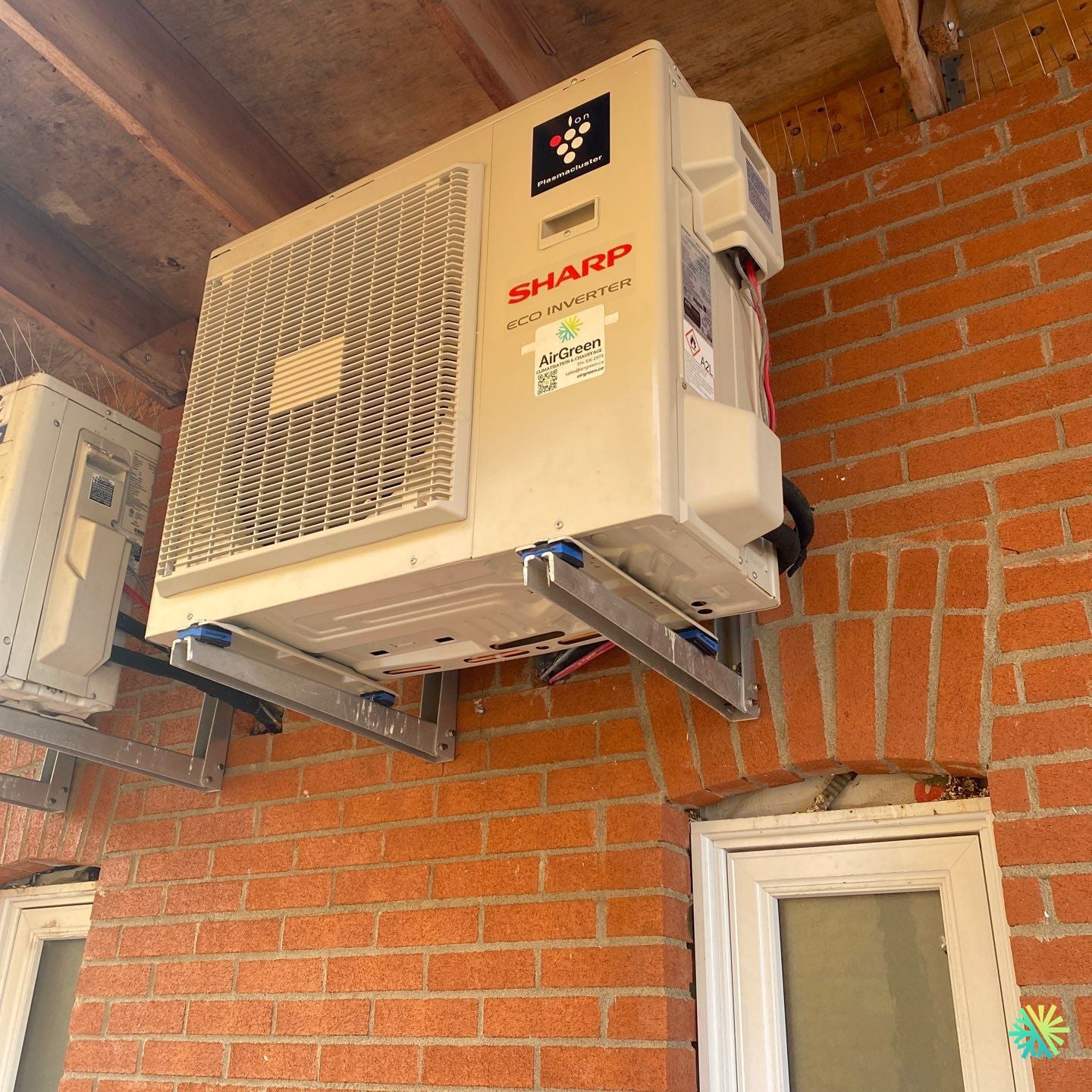 Installation d’une Sharp ZU1 thermopompe murale à LaSalle