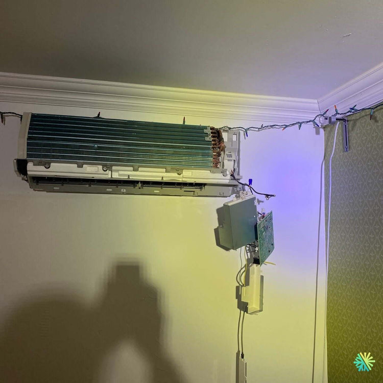 Réparation d’un climatiseur mural Gree à Sainte-Dorothée