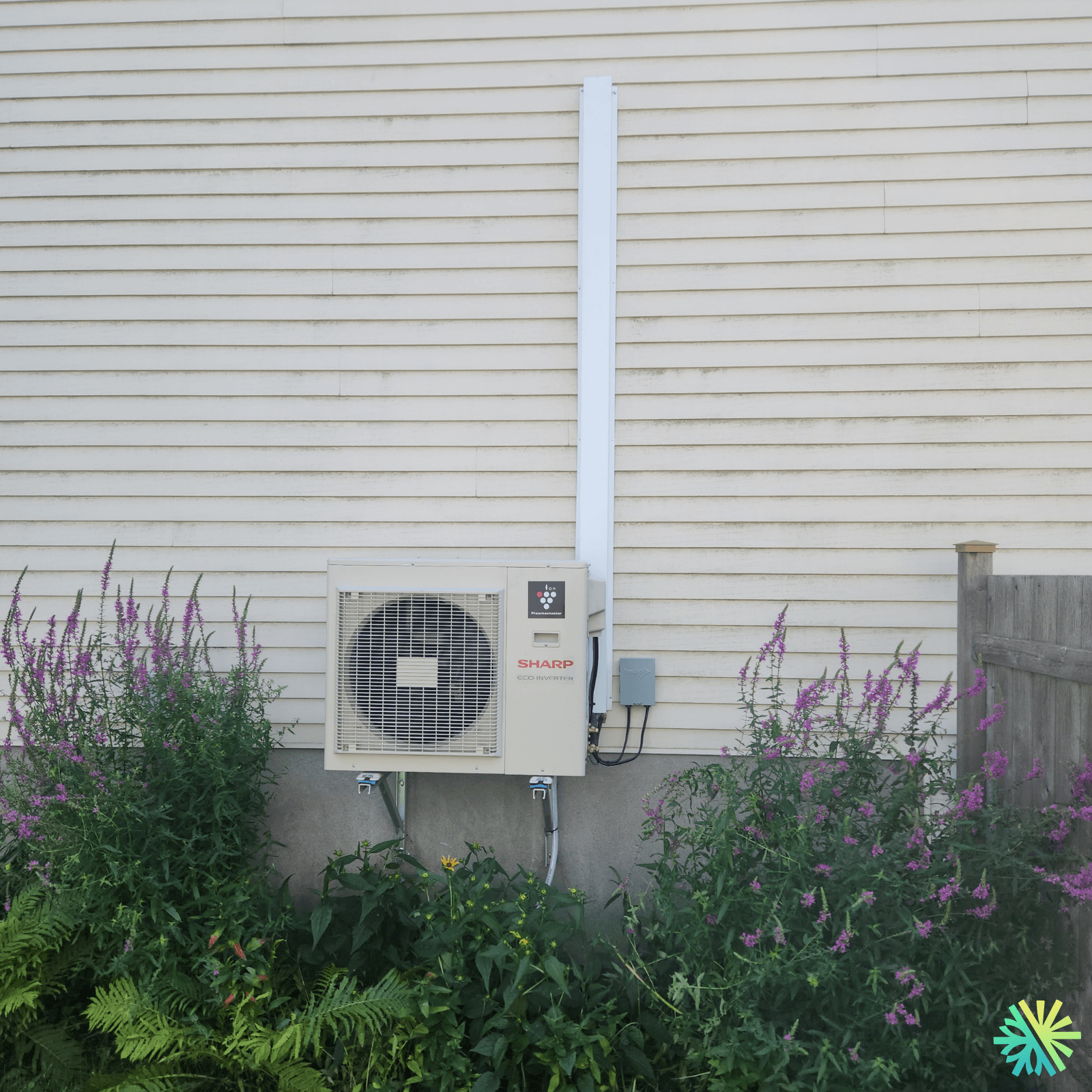 Installation d’une thermopompe murale Sharp à Sainte-Rose (Laval)