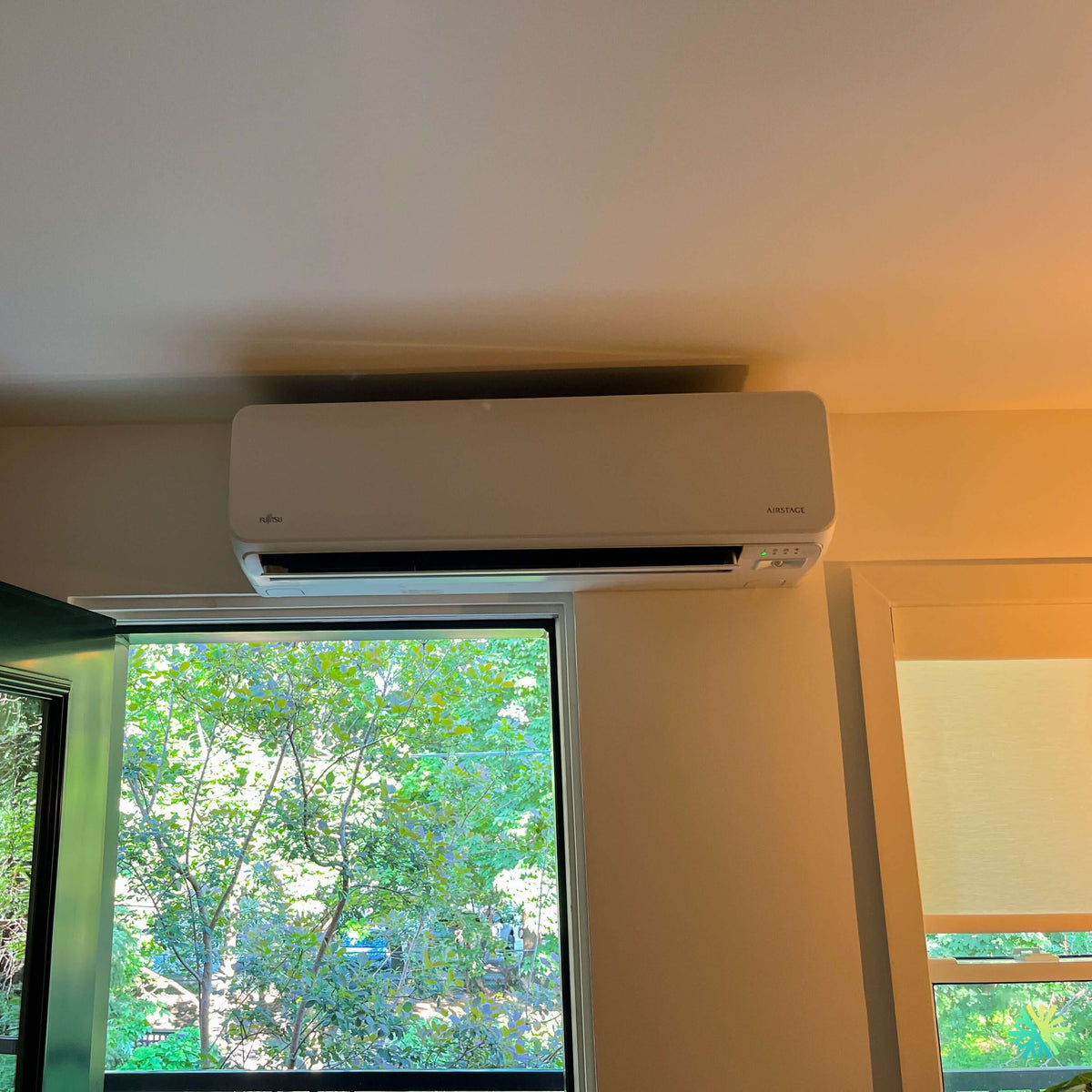 Installation d’une thermopompe murale FUJITSU AIRSTAGE ORION XLTH+ à Saint-Hugues, en Montérégie