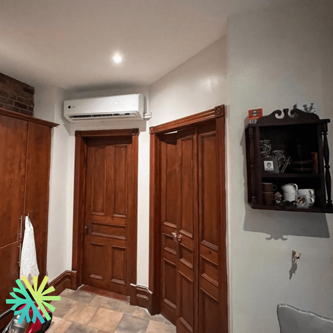 Installation of a Sharp ZU1 Wall-Mounted Heat Pump in Baie-D'Urfé, Montreal