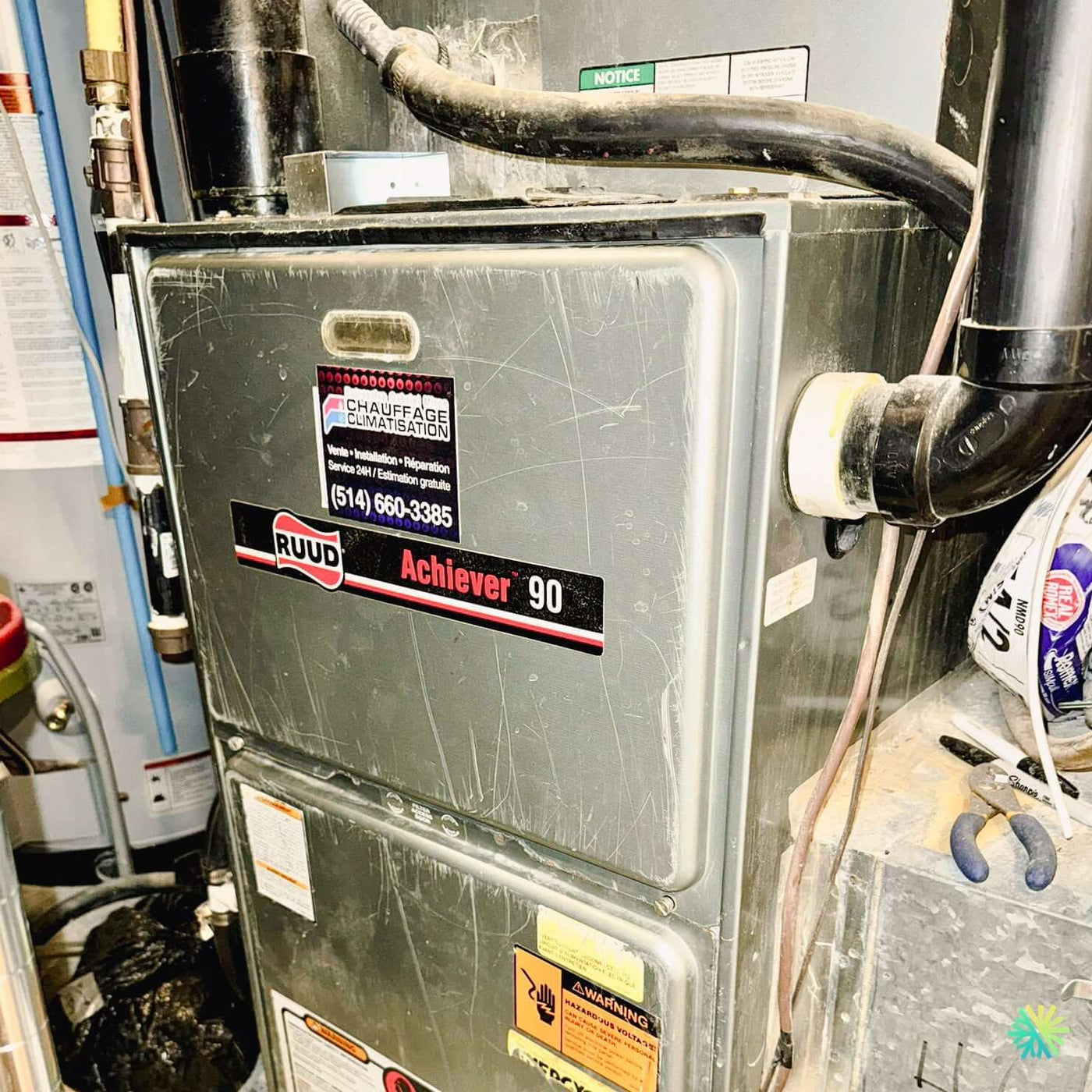 Thermopompe commerciale ou système au gaz naturel ? Comparatif pour bien choisir votre chauffage