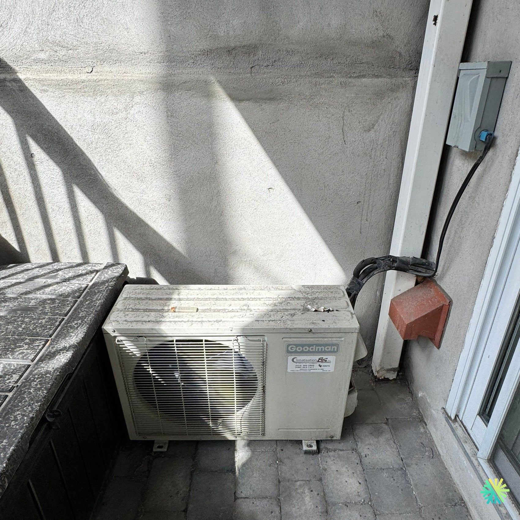 Nettoyage d’une thermopompe centrale Goodman à Ville-Marie