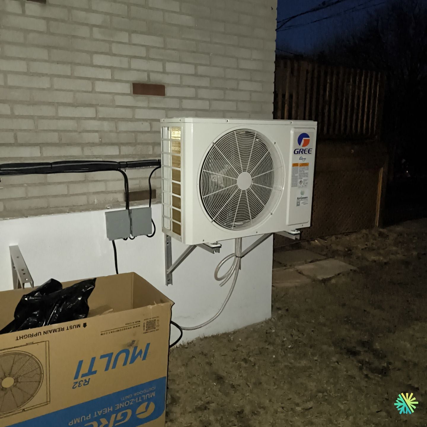 Installation d’une GREE Multi R32 thermopompe MultiZone à Sainte-Dorothée (Laval)