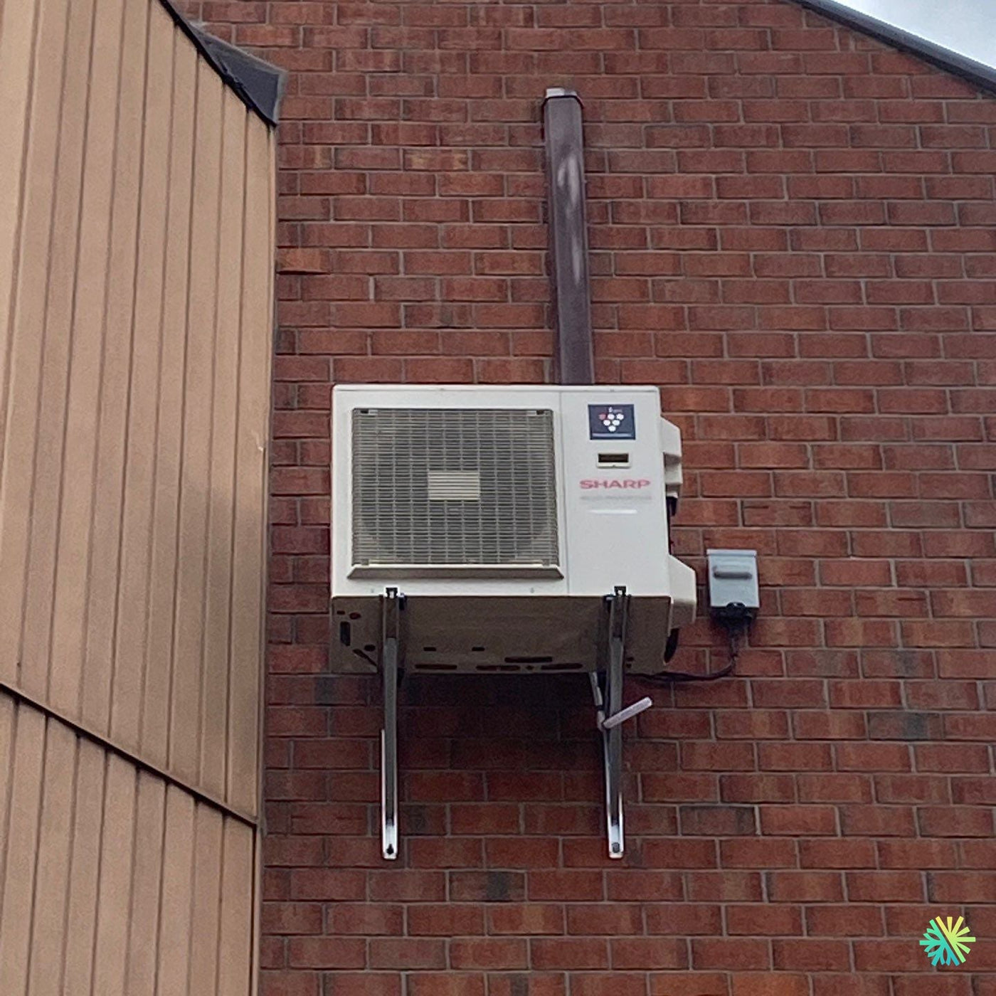 Installation d’une Sharp gamme ZU1 thermopompe murale à Saint-Léonard