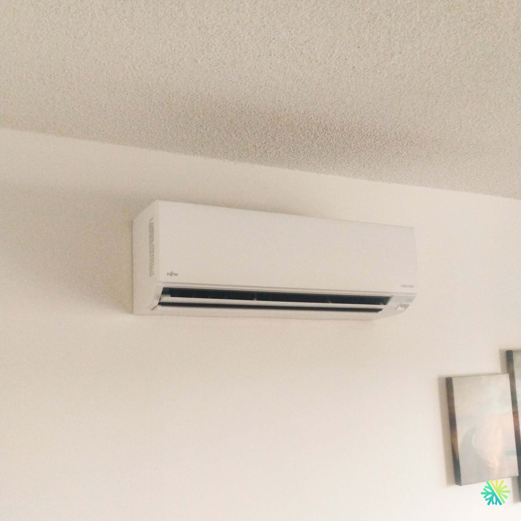 Installation d’une thermopompe murale FUJITSU ORION XLTH+ à Mont-Saint-Grégoire, en Montérégie