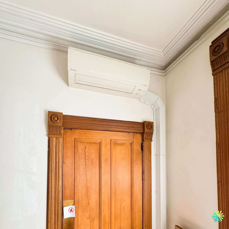 Appel de Service pour une Thermopompe murale Daikin à Montréal