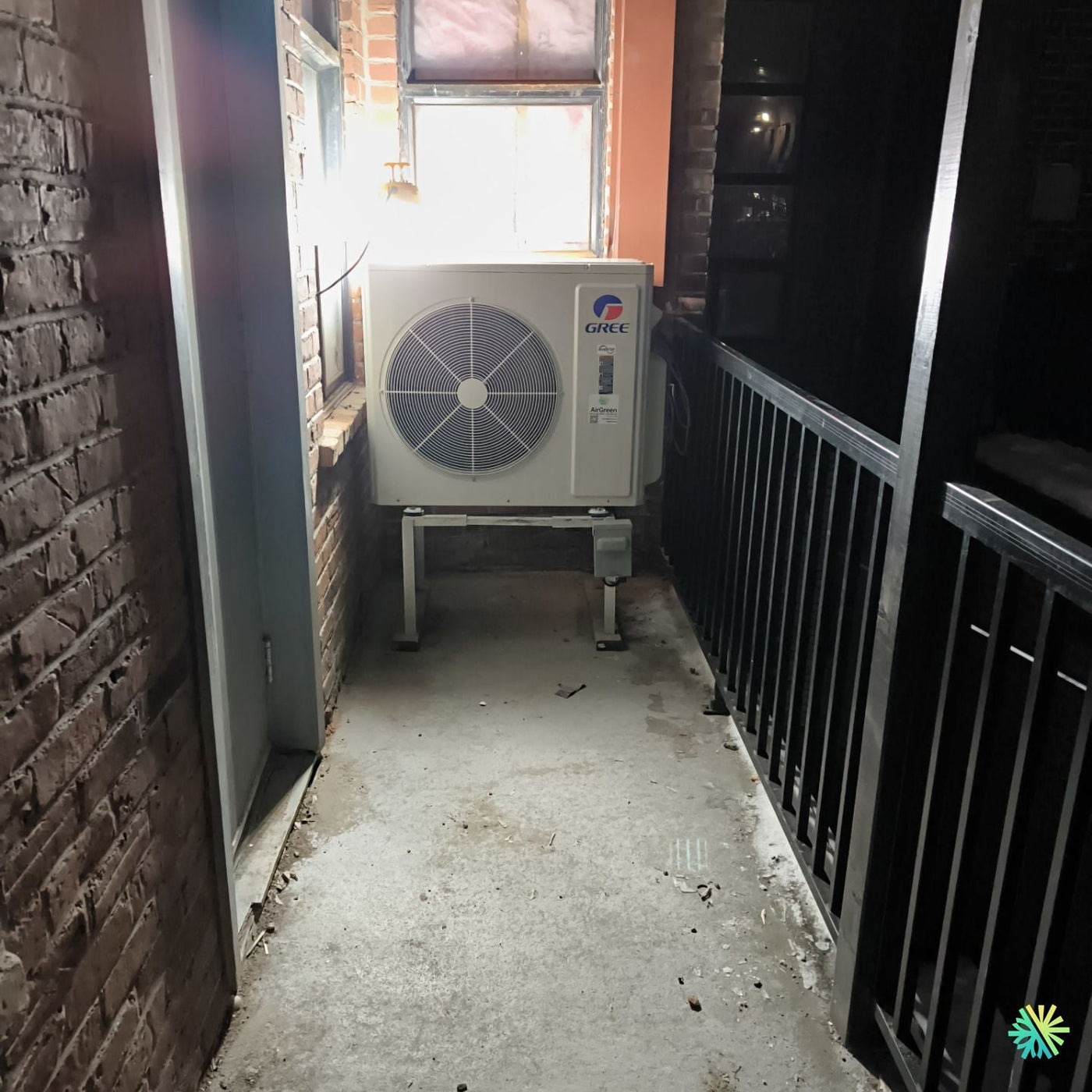Installation d’une GREE R-32 thermopompe murale à Plateau-Mont-Royal