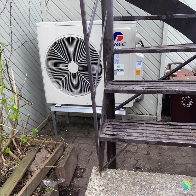 Installation d’une Gree (gamme R-32) thermopompe murale au Plateau-Mont-Royal