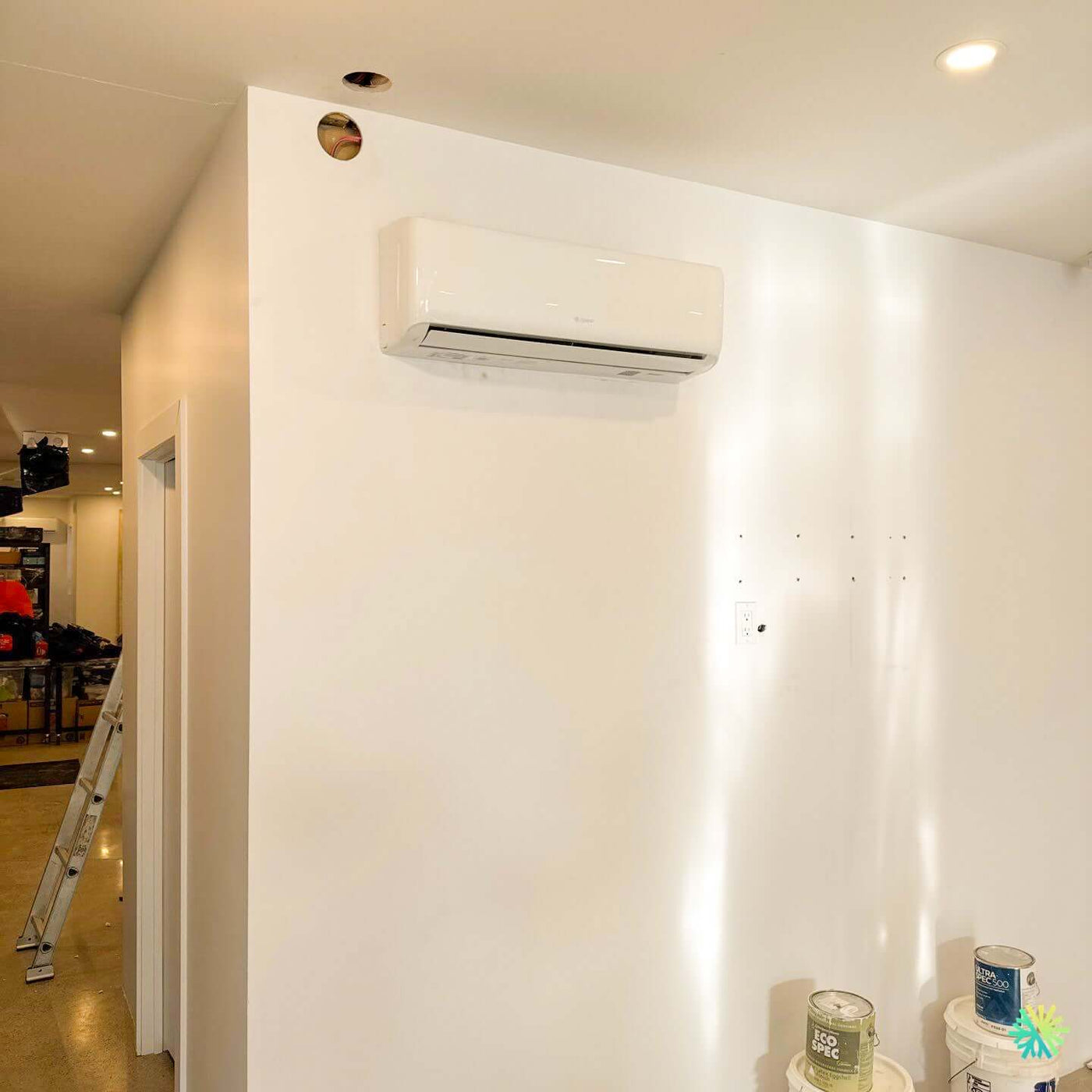 Installation d'une Thermopompe Murale GREE LIVO R32 à Longueuil