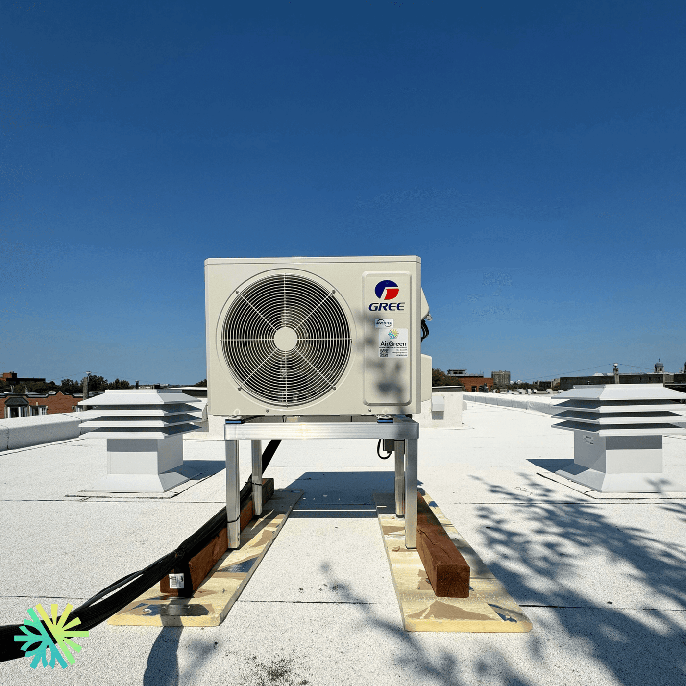Installation d’un mini split Gree Crossover à Montréal