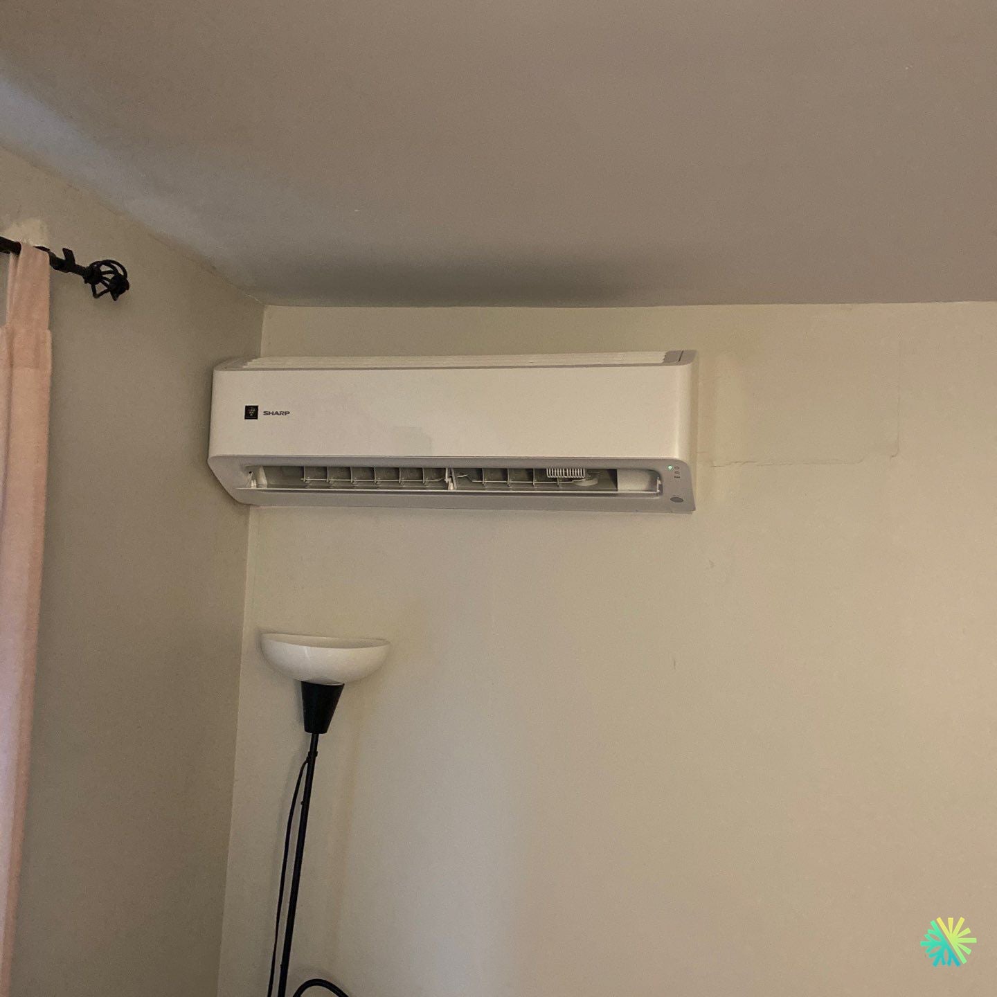 Installation d’une Sharp ZU1 thermopompe murale à Rosemont–La Petite-Patrie