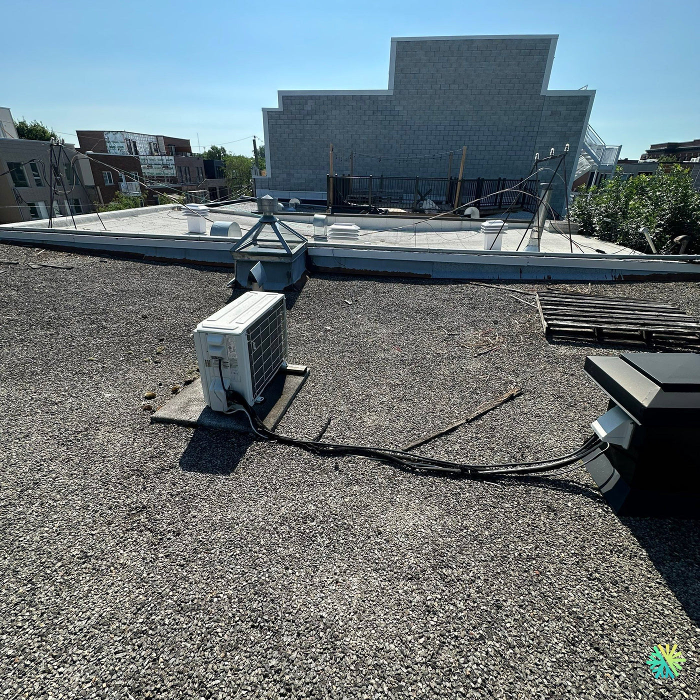 Appel de service pour une thermopompe murale Gree à Rosemont–La Petite-Patrie