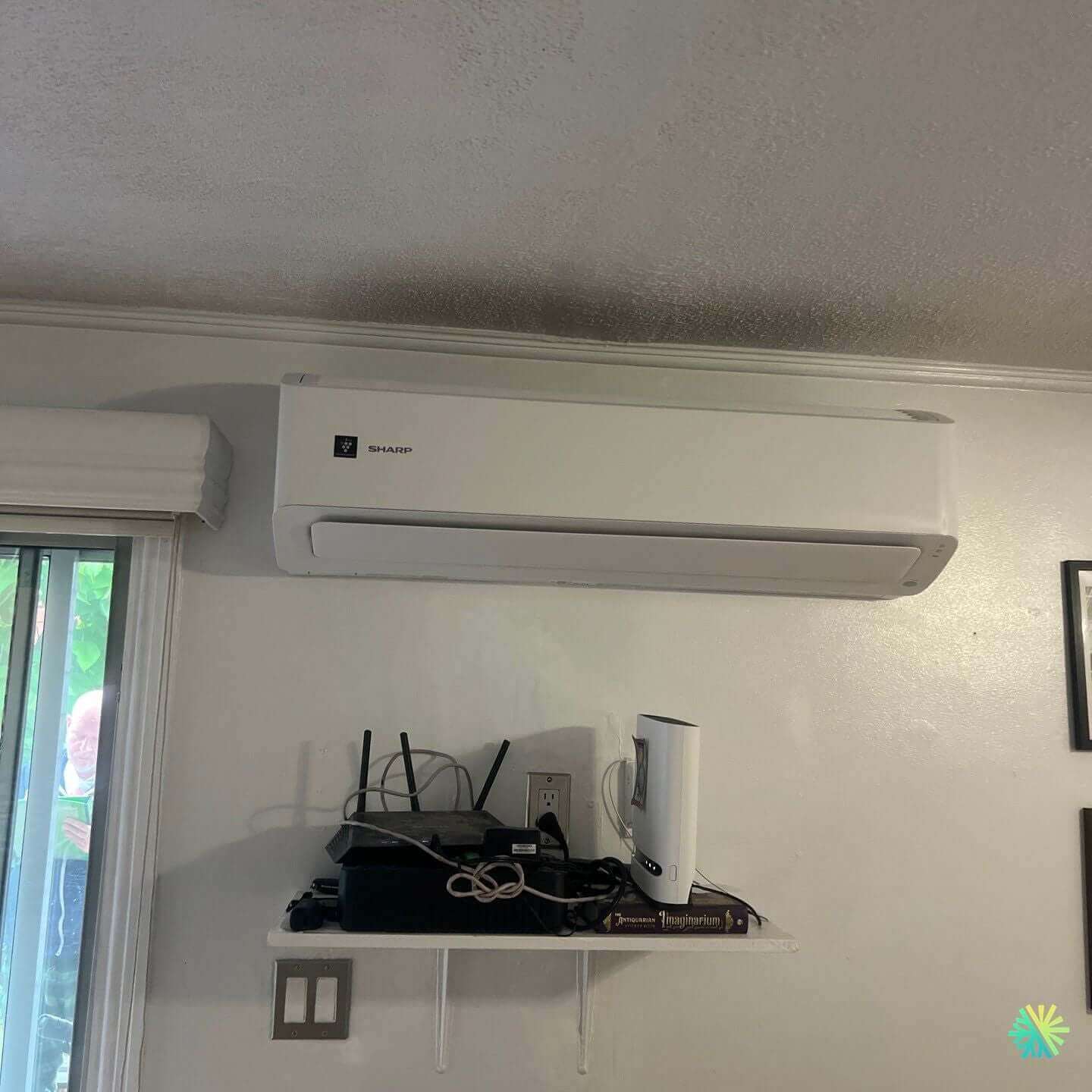 Installation d’une Sharp (gamme ZU1) thermopompe murale à Brossard