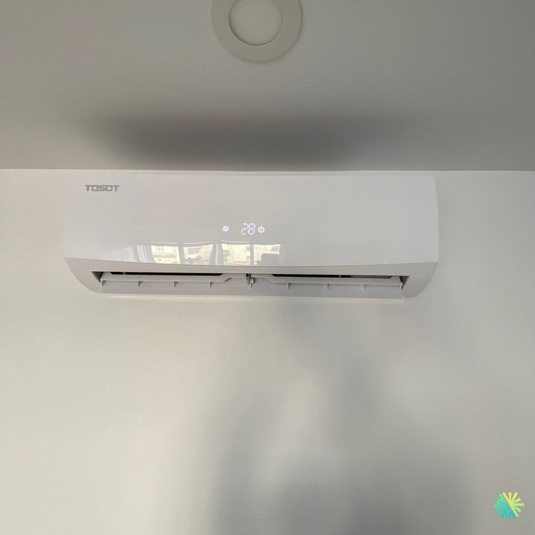 Installation d’une thermopompe murale Tosot à Rosemont–La Petite-Patrie