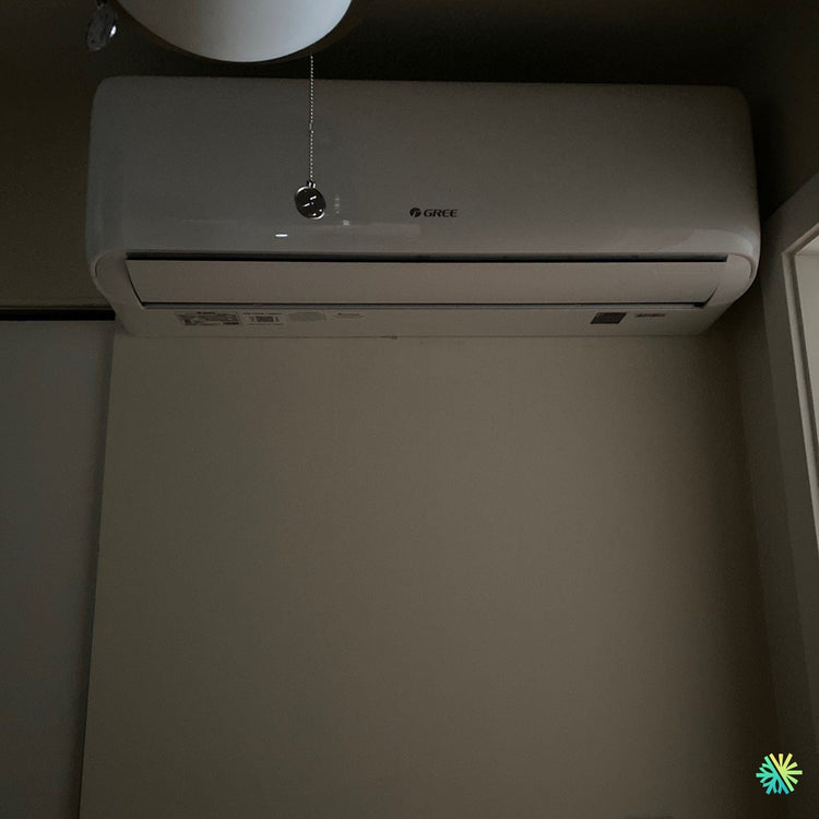 Installation d’une GREE Livo thermopompe murale à Rosemont–La Petite-Patrie