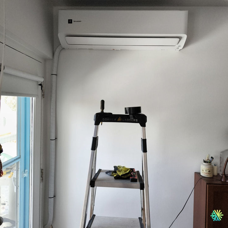 Installation d’une Sharp ZU1 thermopompe murale à Plateau-Mont-Royal