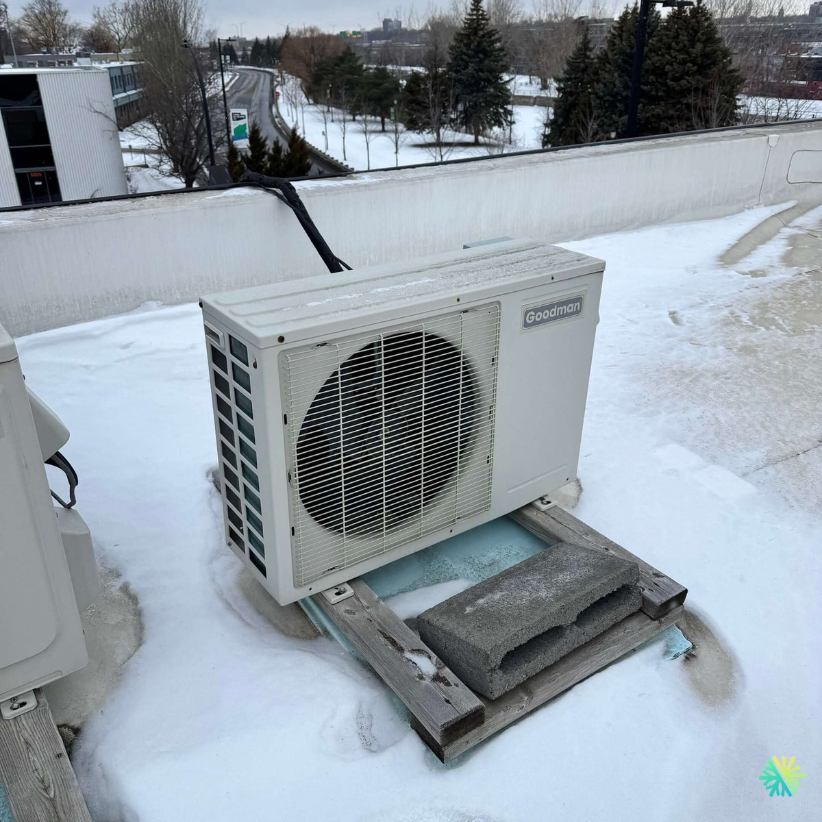 Réparation d’une thermopompe centrale Goodman à Saint-Laurent