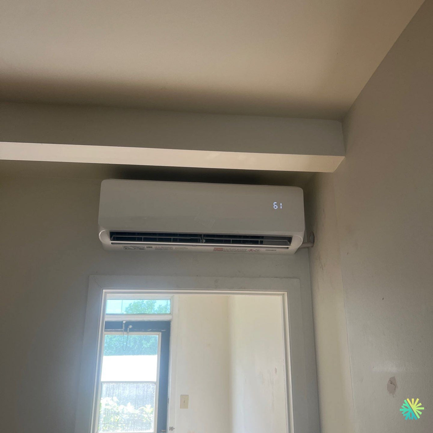 Installation d’une Gree Livo R32 thermopompe murale à Blainville