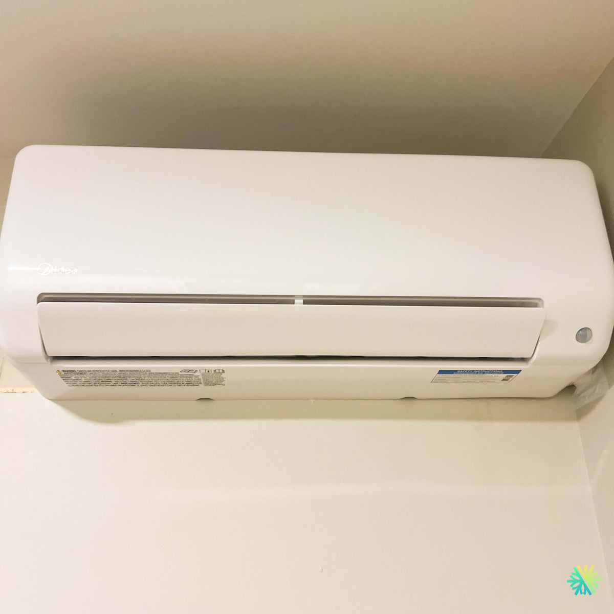 Installation d’une thermopompe murale MIDEA MIDEA35 à Saint-Patrice-de-Sherrington