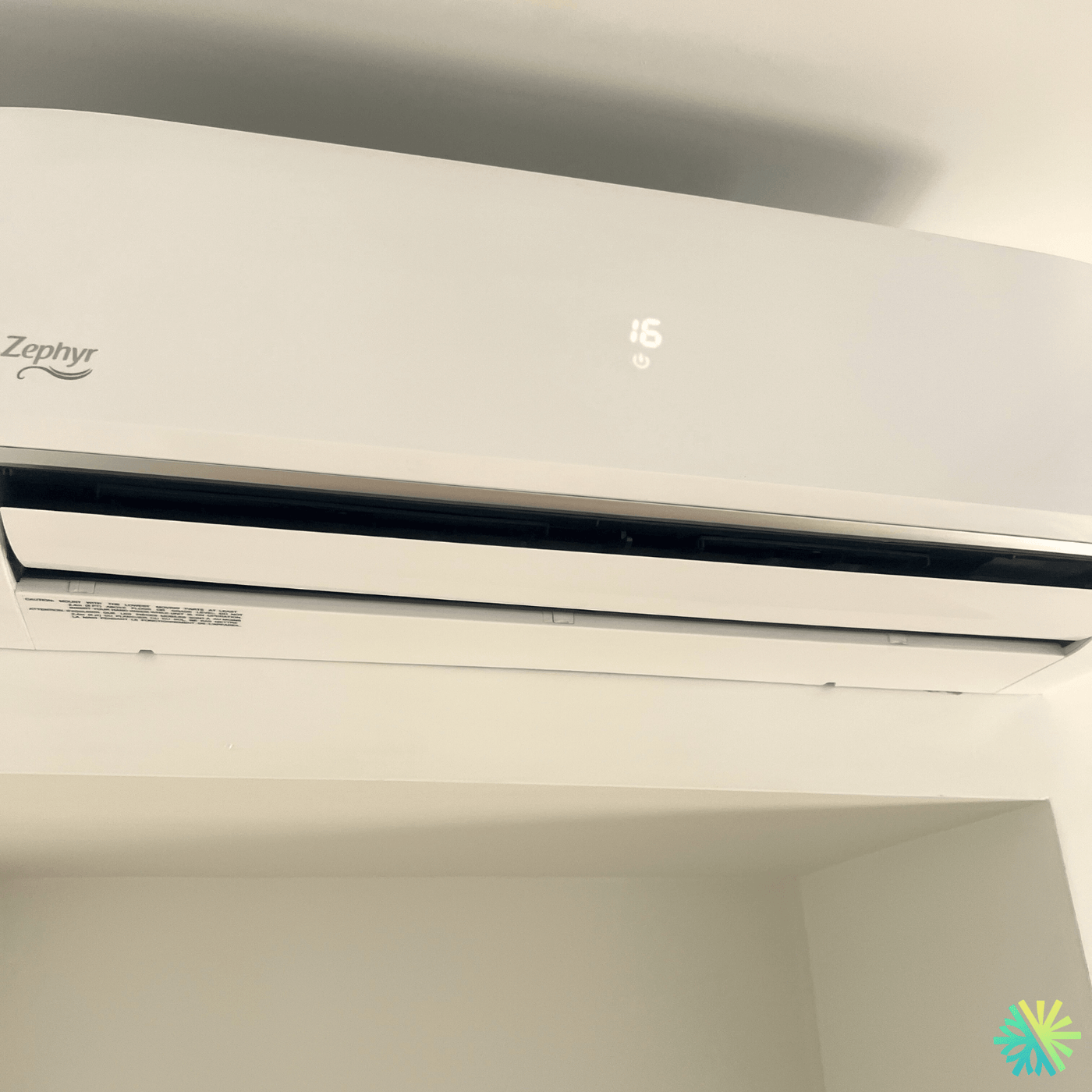 Réparation d’une thermopompe murale Zephyr à Ville-Marie (Montréal) : performance retrouvée, confort stabilisé