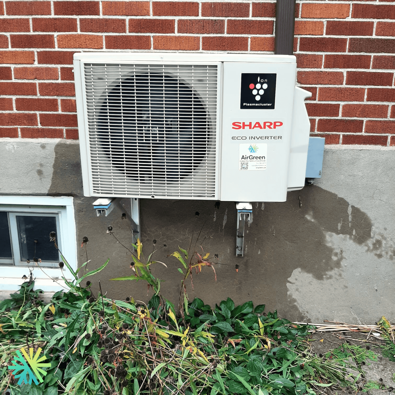 Installation d’une thermopompe murale SHARP ZHU1 12 000 BTU à Laval