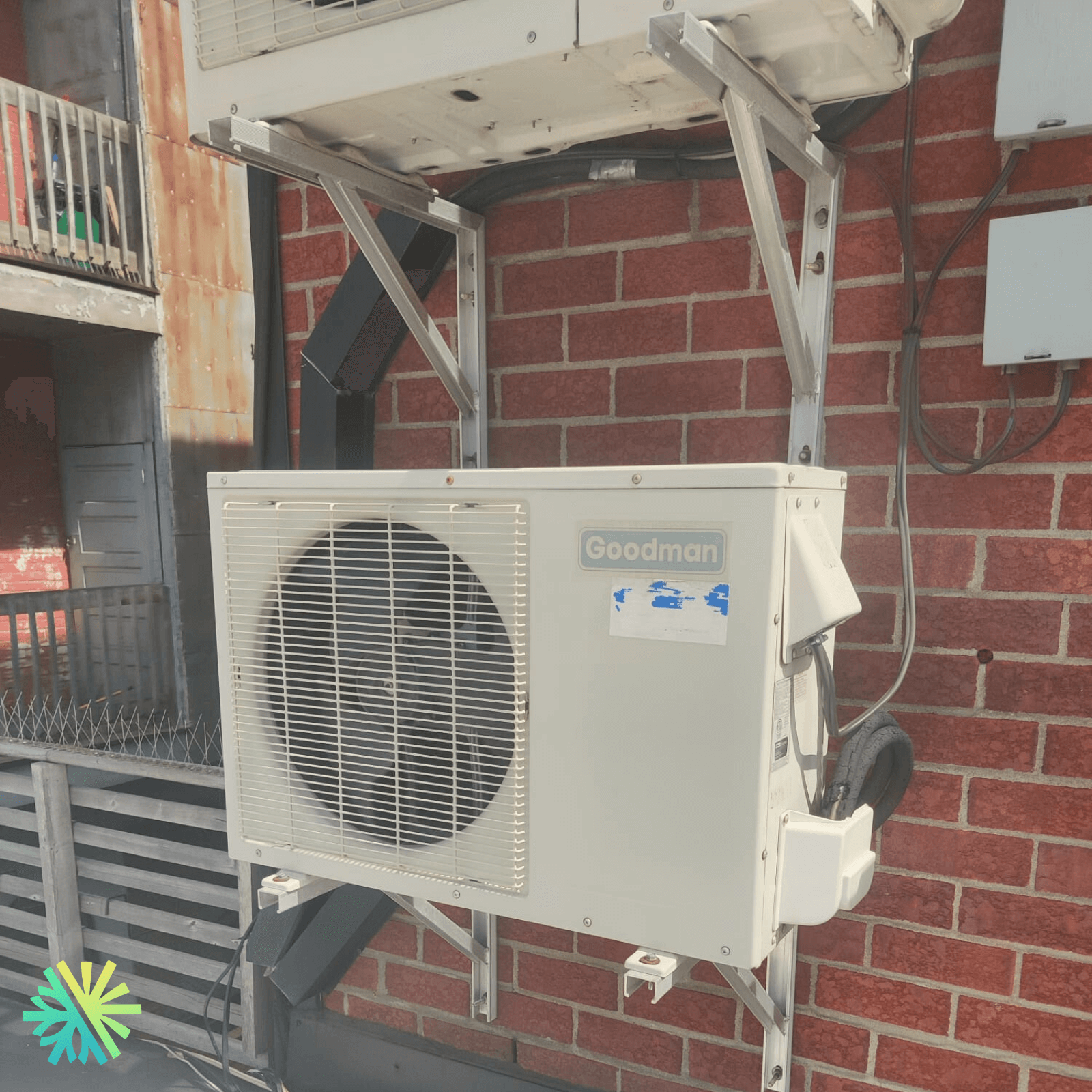 Réparation d'une thermopompe Mini Split Goodman à LaSalle