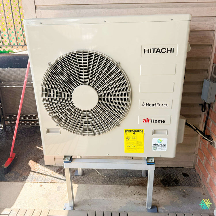 Installation d’une thermopompe multizone double zone Hitachi airHome Multi à Longueuil sur support surélevé