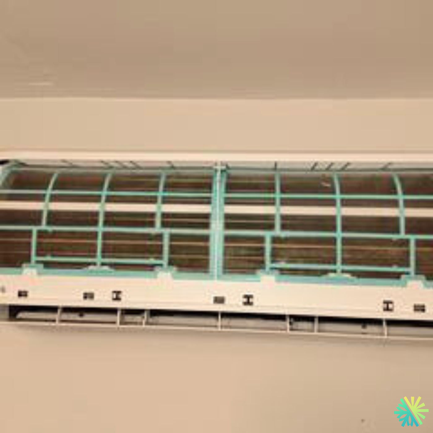 Réparation d’une thermopompe murale Elios à Ville-Marie (Montréal) : retour d’air rétabli, confort retrouvé