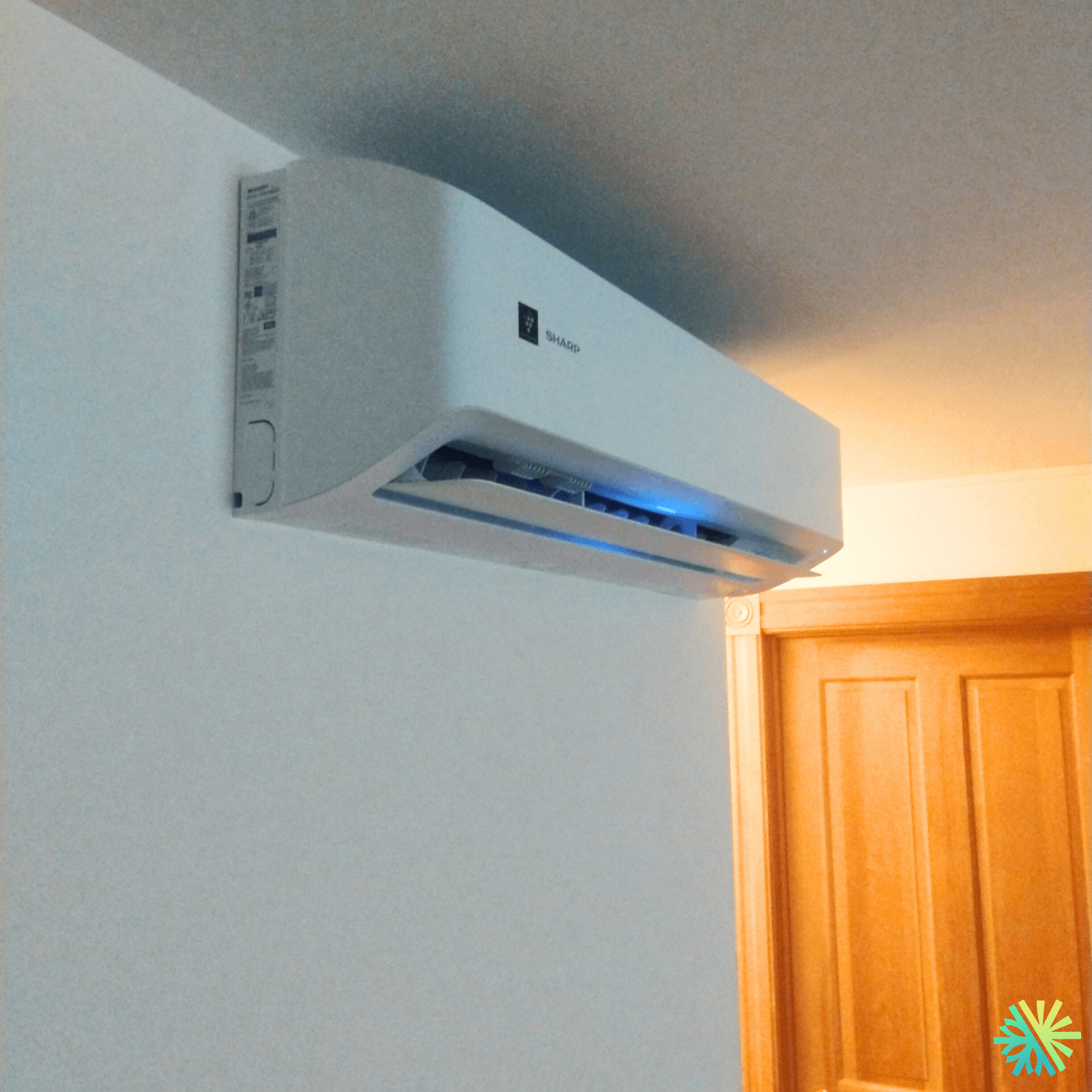 Installation d’une thermopompe murale Sharp à Villeray–Saint-Michel–Parc-Extension (Montréal)