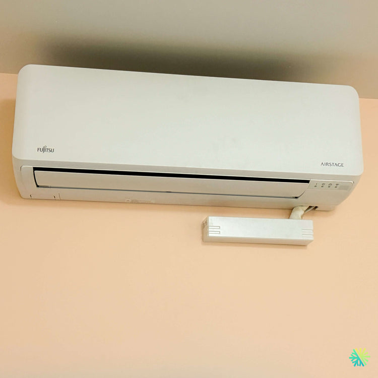Installation d’une thermopompe triple zone Fujitsu AIRSTAGE Aquila XLTH à Saint-Bernard-de-Michaudville