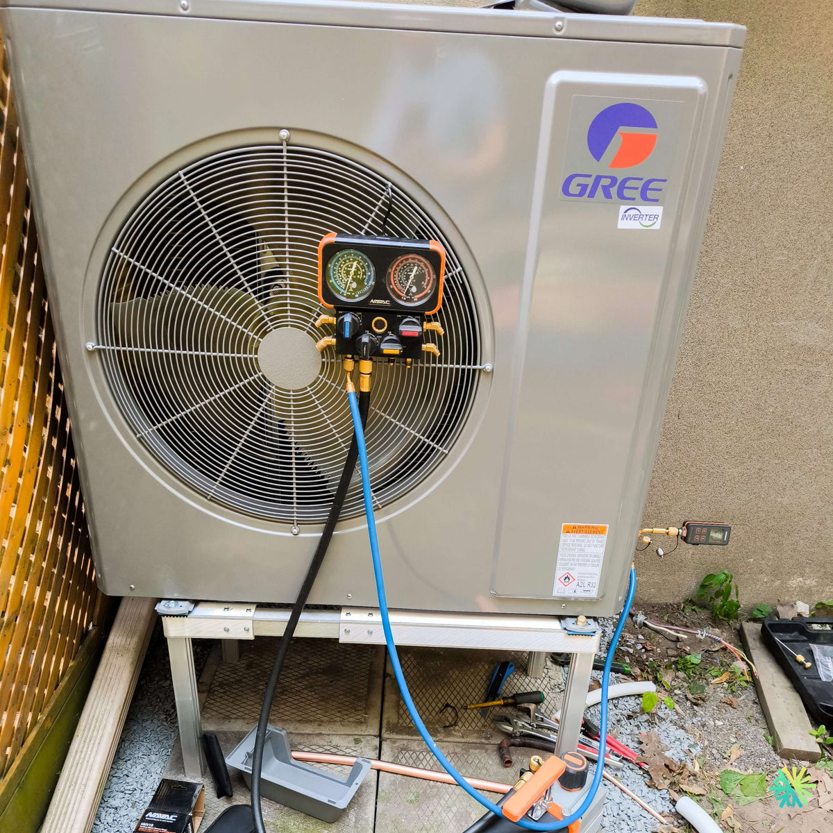 Installation of a 3-ton GREE FLEXX R32 central heat pump in La Présentation, MRC des Maskoutains