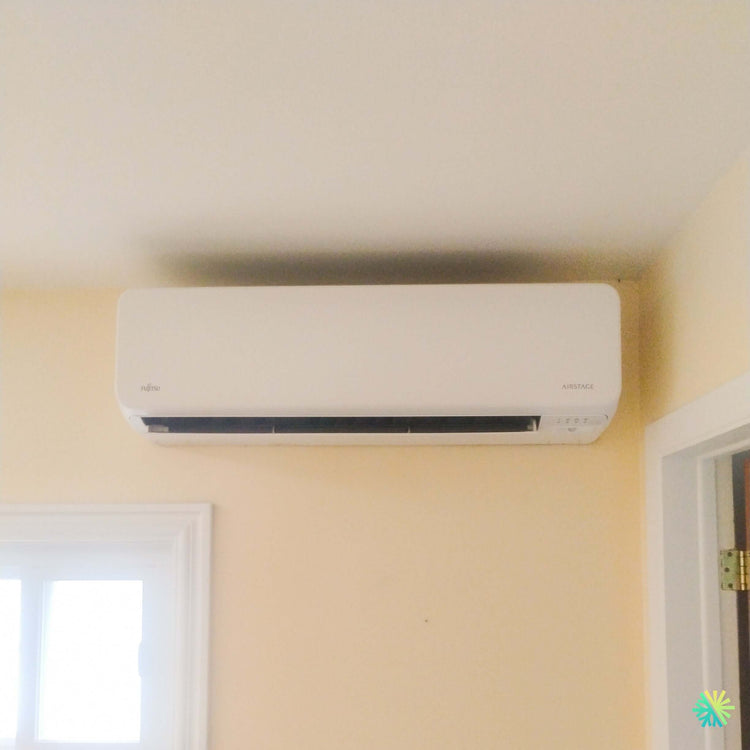 Installation d’une thermopompe murale Fujitsu AIRSTAGE Orion XLTH à Saint-Polycarpe