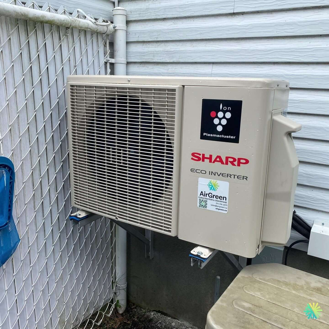 Installation d’une Sharp (gamme ZU1 R-32) thermopompe murale à Chomedey (Laval)